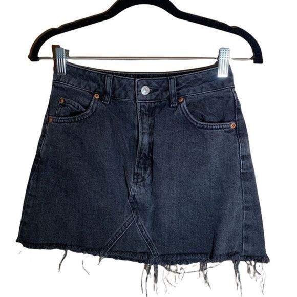 Topshop Moto Faded Black Frayed Mini Denim Skirt - Picture 1 of 11